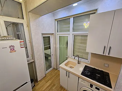 Satılır 2 otaqlı mənzil 49 m²