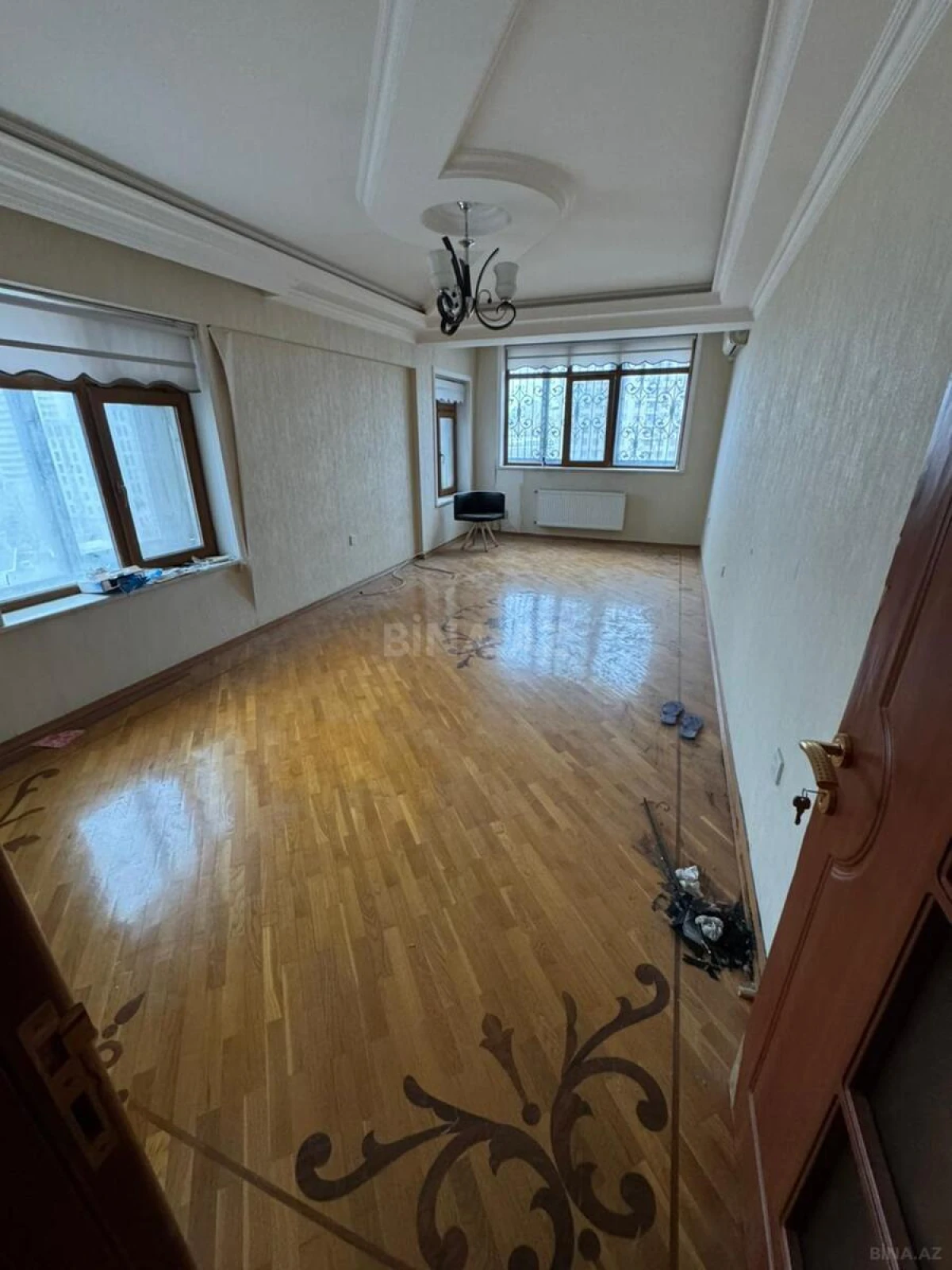 Satılır 2 otaqlı mənzil 80 m²