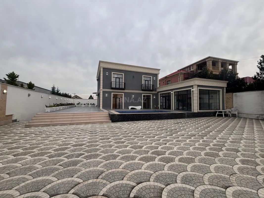 Satılır 5 otaqlı həyət evi 200 m²