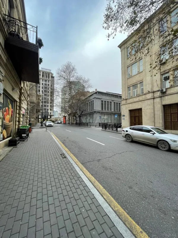 Kirayə verilir 2 otaqlı mənzil 65 m²