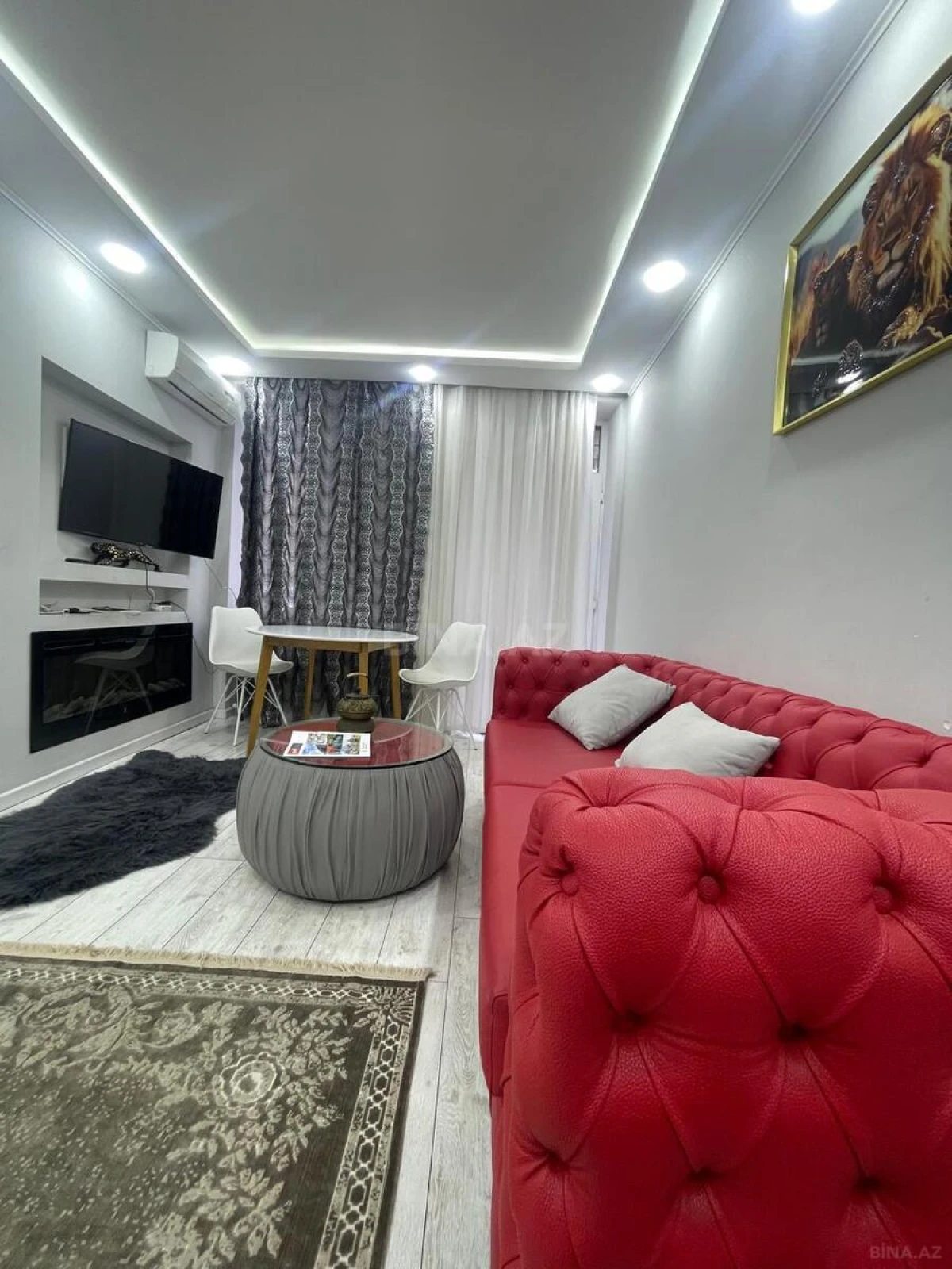 Kirayə verilir 2 otaqlı mənzil 65 m²