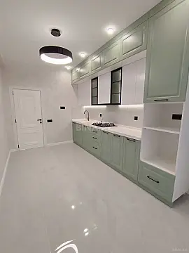 Satılır 3 otaqlı mənzil 105 m²