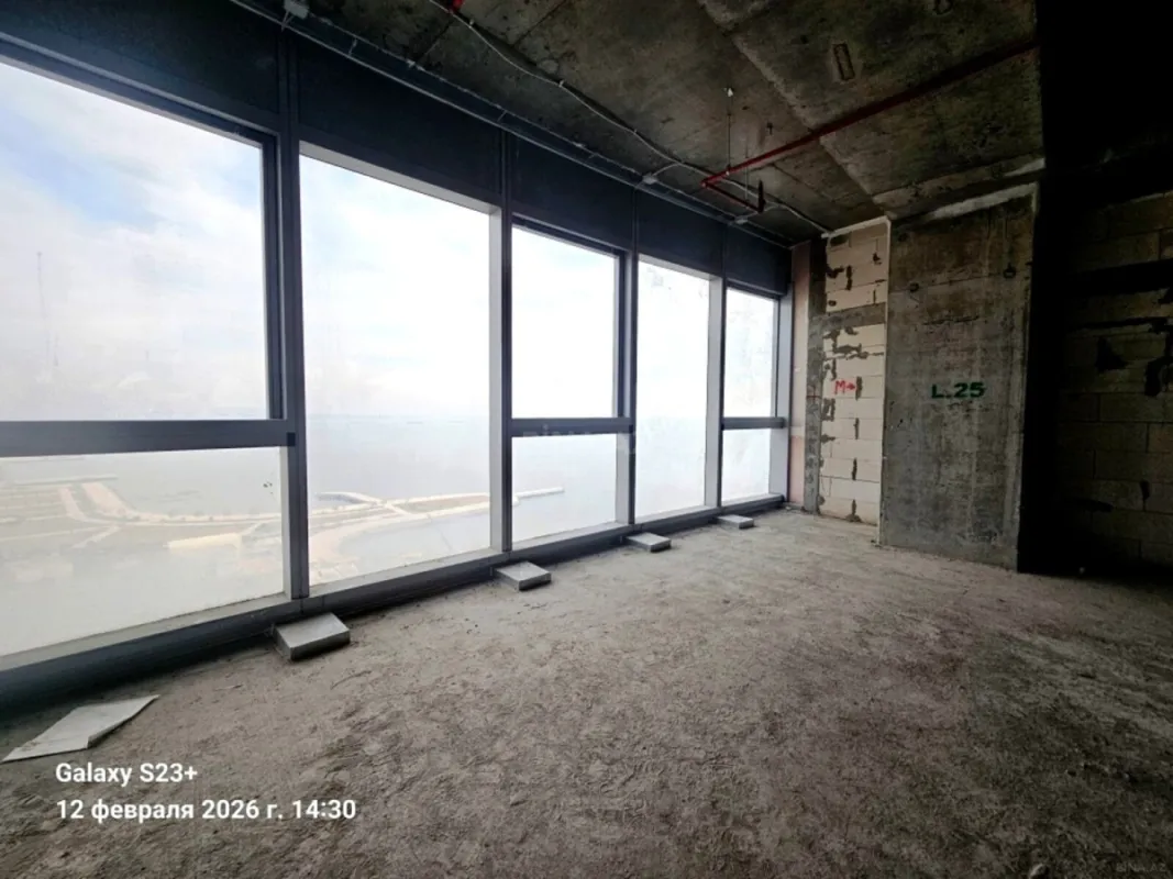 Satılır 3 otaqlı mənzil 139.7 m²