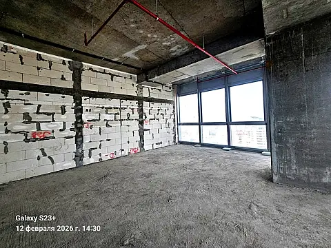 Satılır 3 otaqlı mənzil 139.7 m²