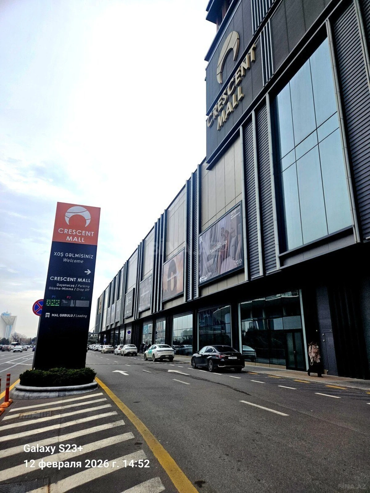 Satılır 3 otaqlı mənzil 139.7 m²