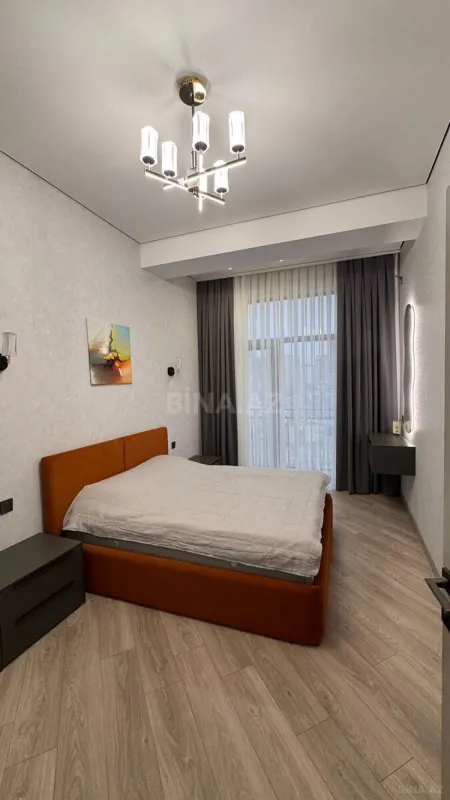 Kirayə verilir 2 otaqlı mənzil 70 m²