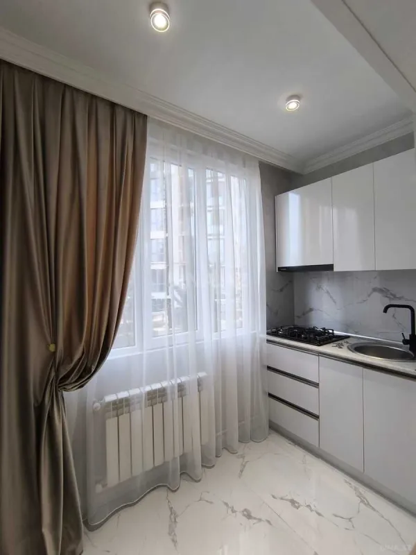 Satılır 2 otaqlı mənzil 56 m²