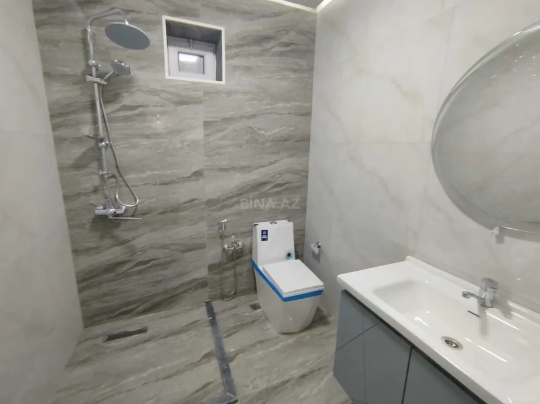 Satılır 4 otaqlı həyət evi 208 m²