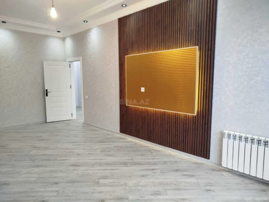 Satılır 4 otaqlı həyət evi 208 m²