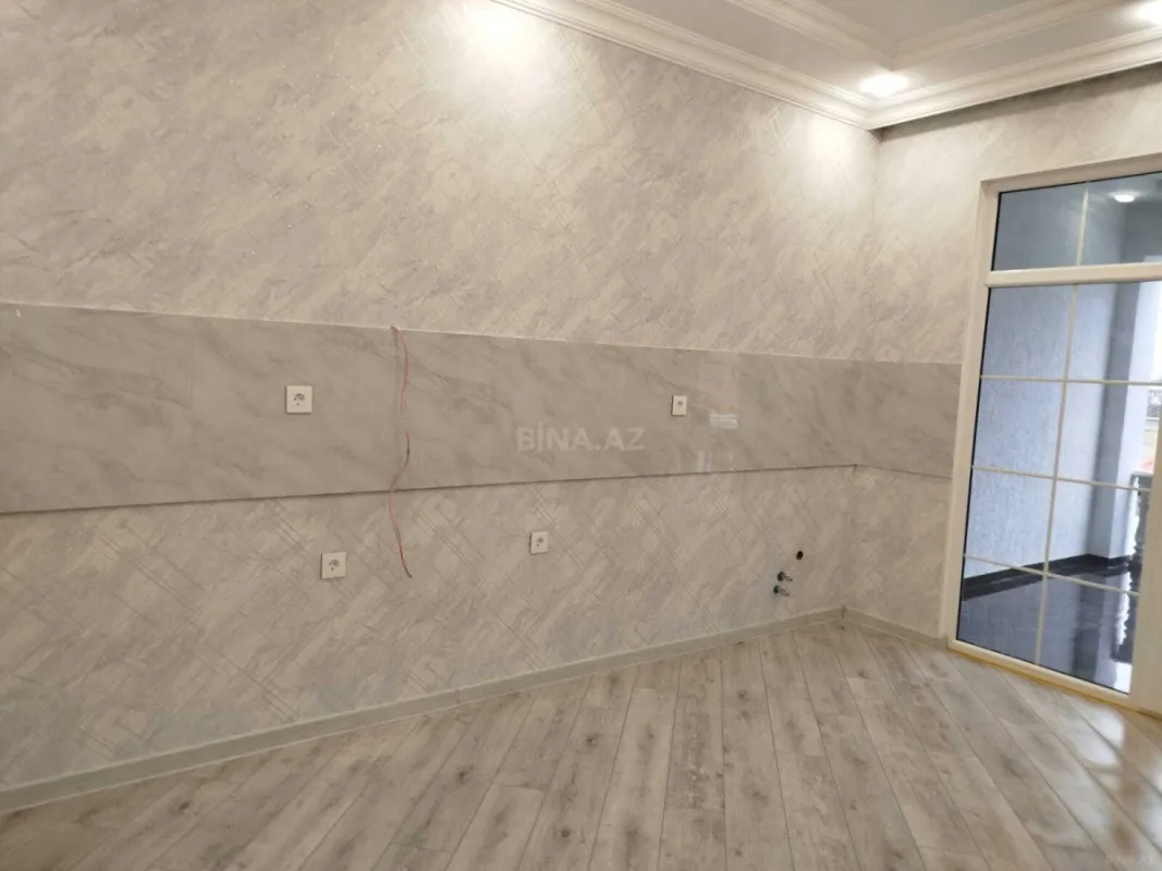 Satılır 4 otaqlı həyət evi 208 m²
