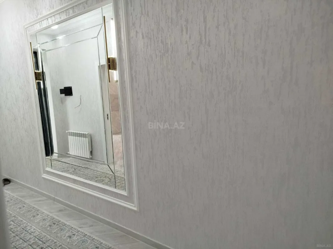 Satılır 4 otaqlı həyət evi 208 m²