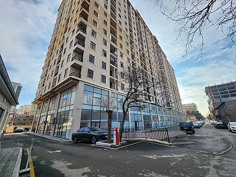 Satılır 4 otaqlı mənzil 190 m² — Bakı, Nərimanov 4 otaq 190.00 m²