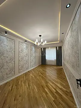 Satılır 4 otaqlı mənzil 153 m²