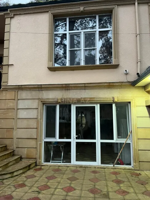 Satılır 6 otaqlı həyət evi 160 m²