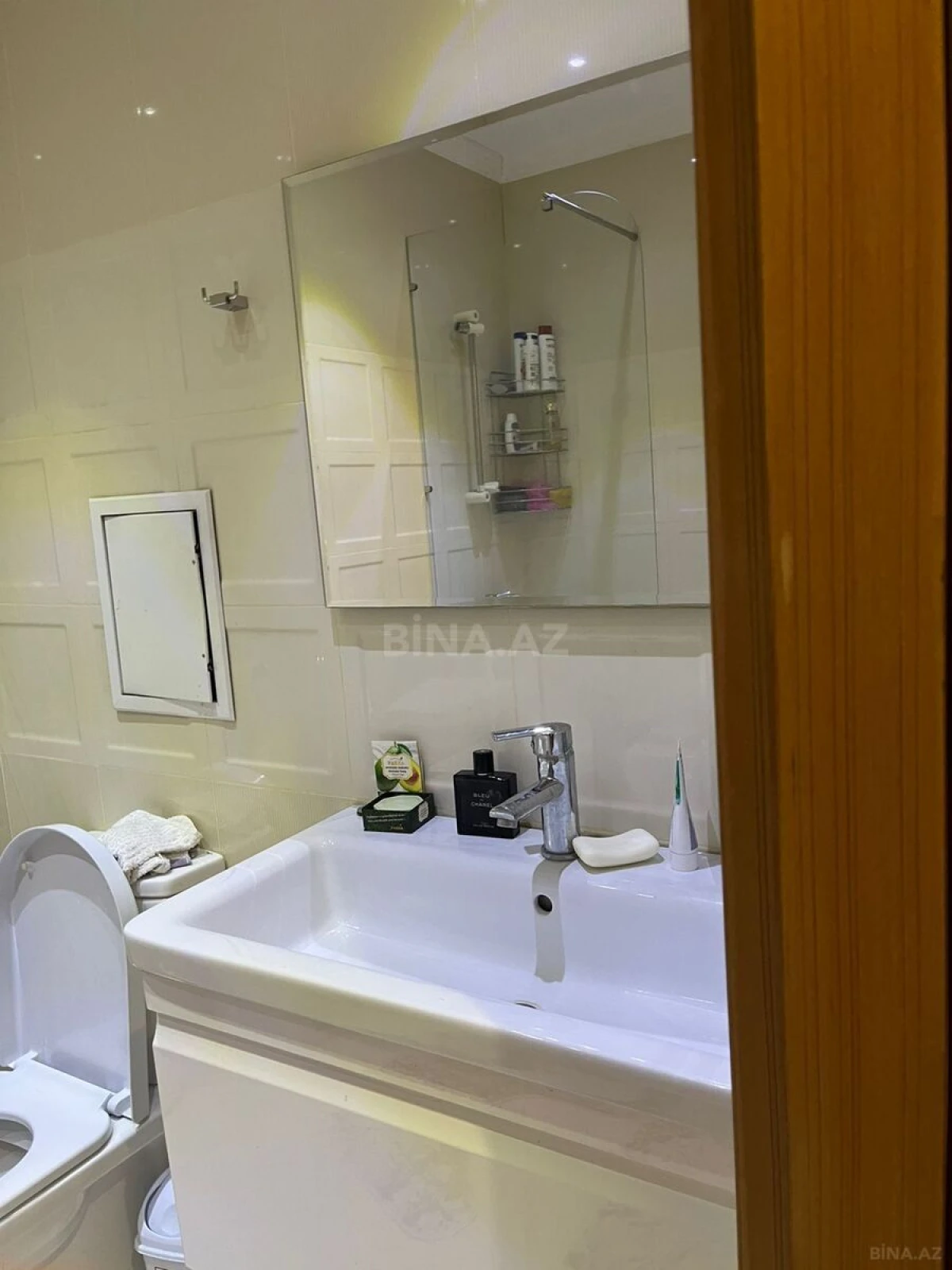 Satılır 2 otaqlı mənzil 115 m²