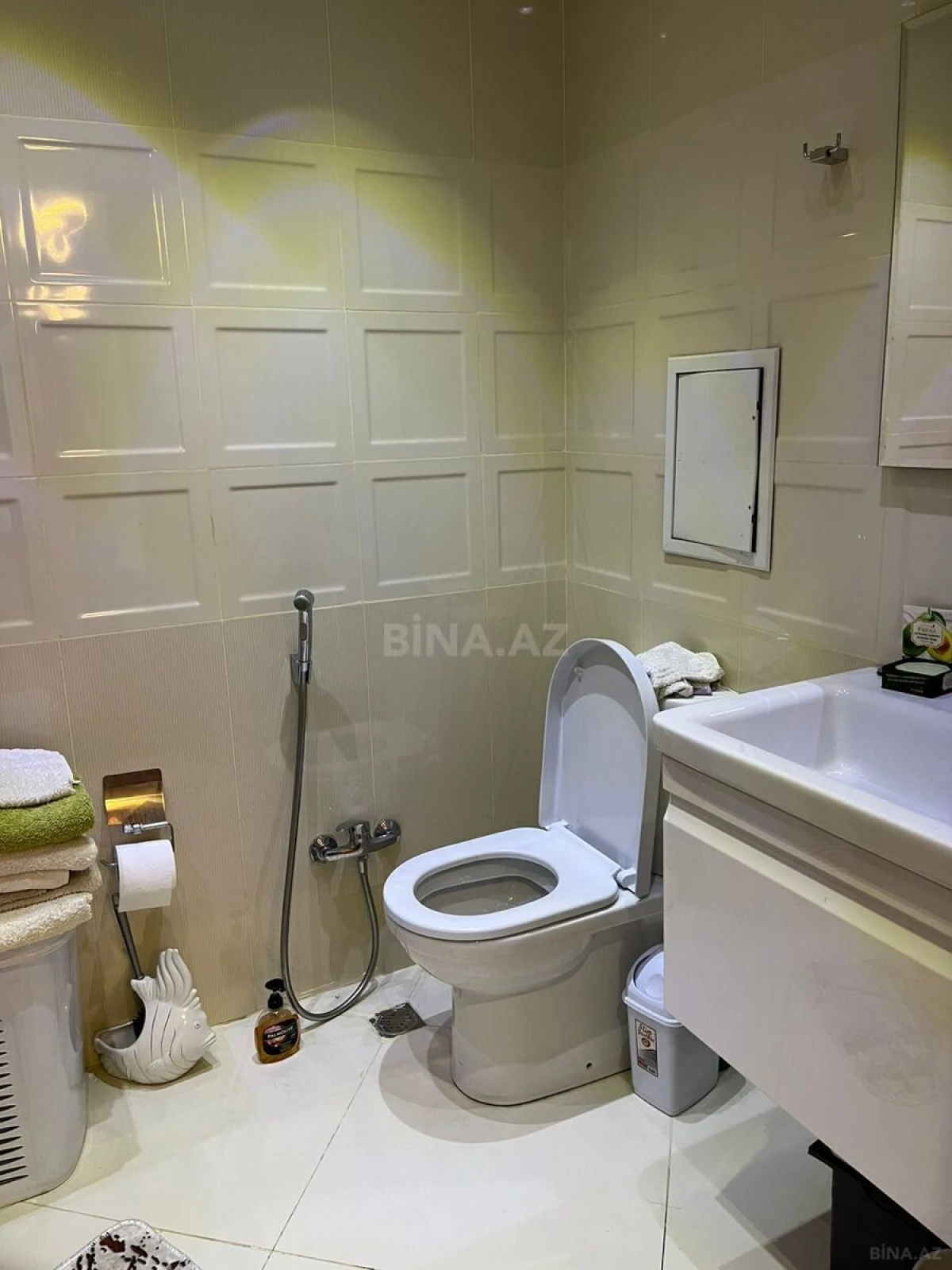 Satılır 2 otaqlı mənzil 115 m²