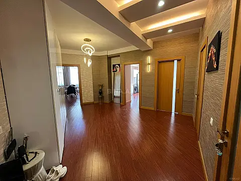 Satılır 2 otaqlı mənzil 115 m² — Bakı 2 otaq 115.00 m²