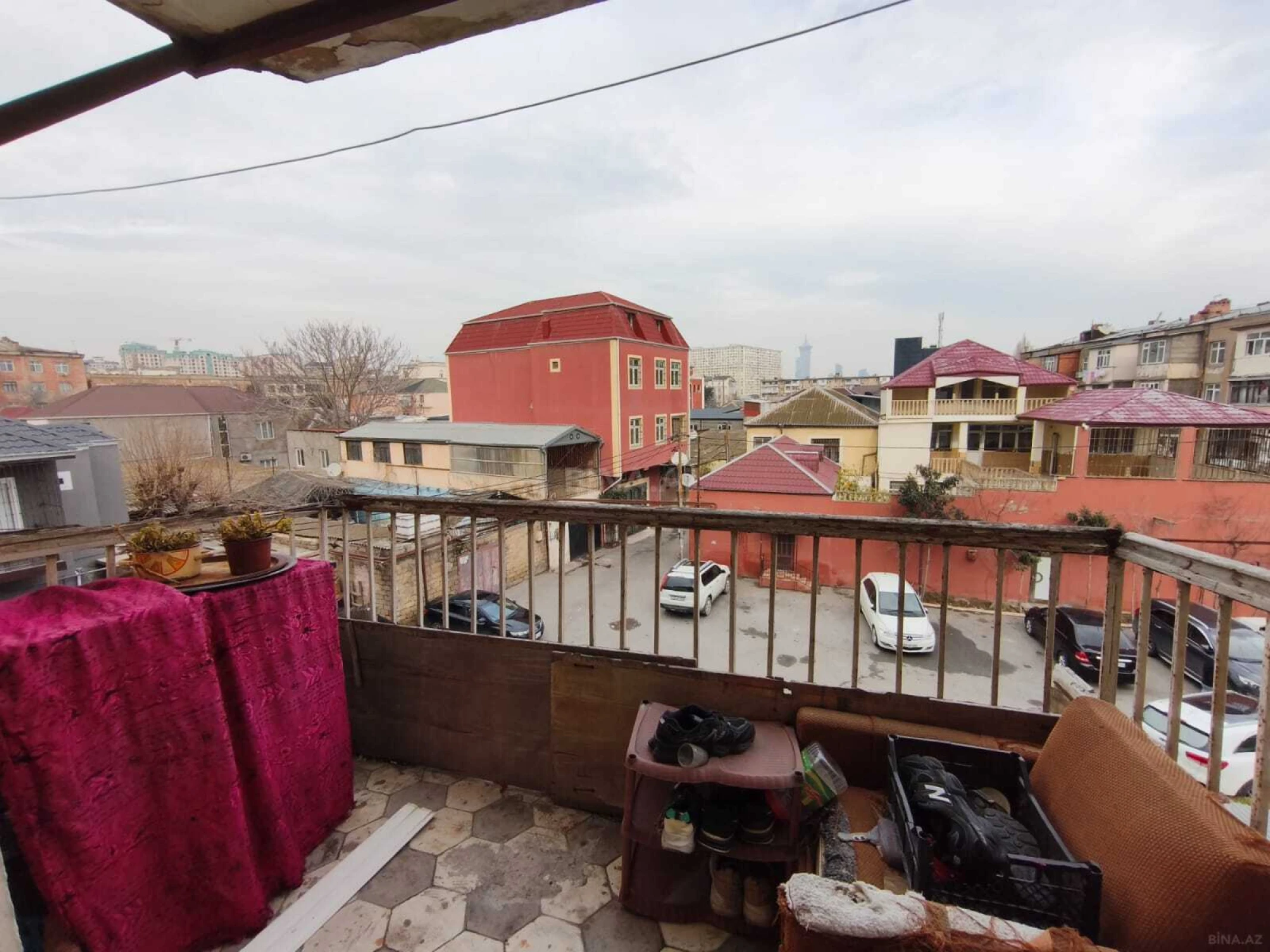 Satılır 3 otaqlı mənzil 70 m²