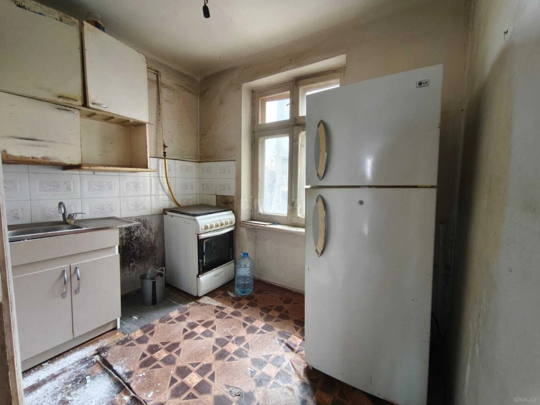 Satılır 3 otaqlı mənzil 70 m²