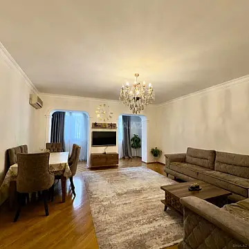 Satılır 4 otaqlı mənzil 100 m² — Bakı 4 otaq 100.00 m²