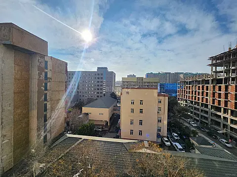 Satılır 2 otaqlı mənzil 92 m²