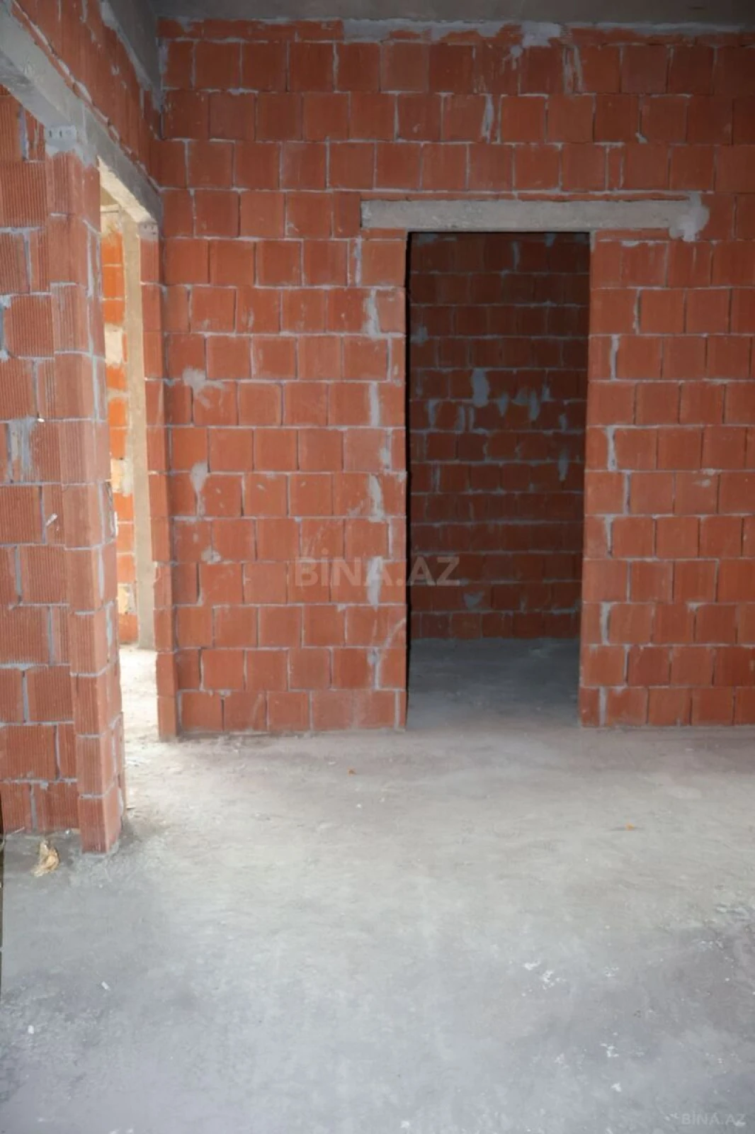 Satılır 2 otaqlı mənzil 80 m²