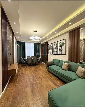 Kirayə verilir 2 otaqlı mənzil 105 m²