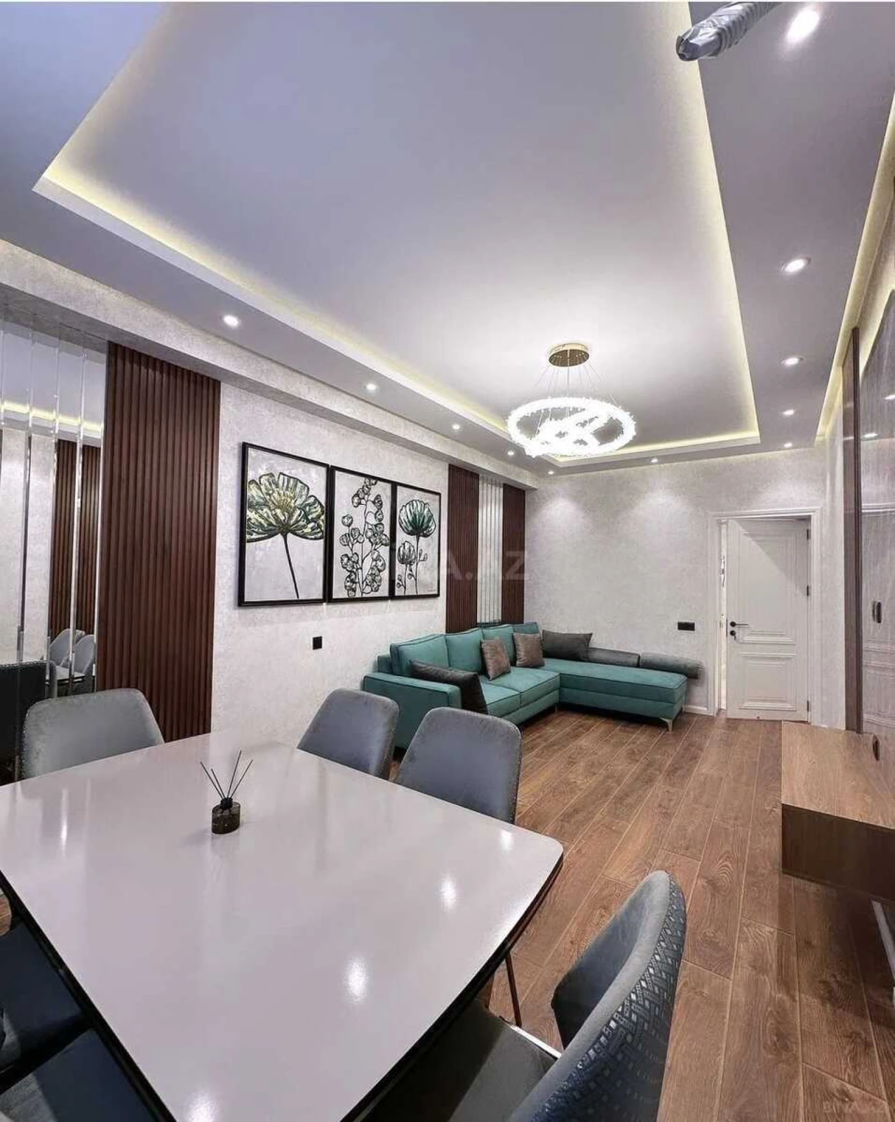 Kirayə verilir 2 otaqlı mənzil 105 m²