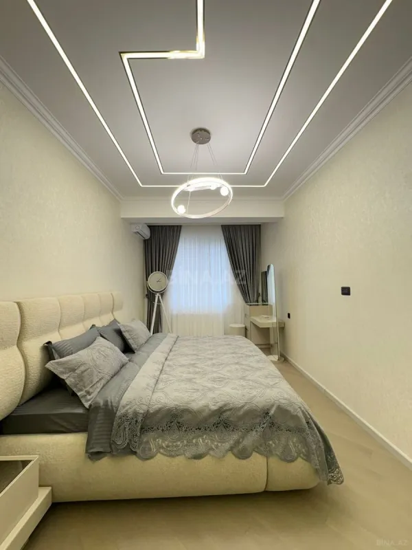 Satılır 3 otaqlı mənzil 103.5 m²