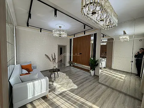 Satılır 2 otaqlı mənzil 85 m²