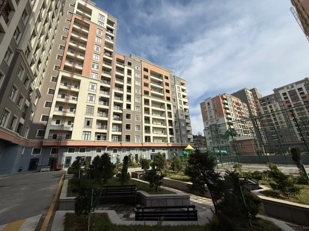 Satılır 2 otaqlı mənzil 85 m²