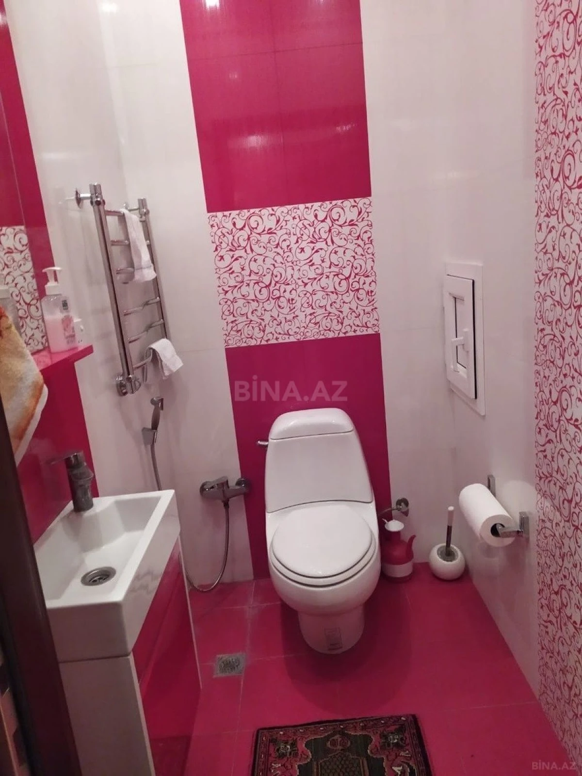 Satılır 3 otaqlı mənzil 145 m²