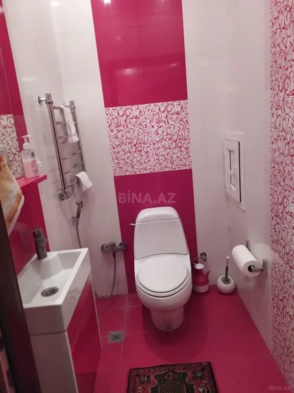 Satılır 3 otaqlı mənzil 145 m²