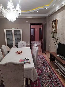 Satılır 3 otaqlı mənzil 145 m² — Bakı, 8-ci mikrorayon 3 otaq 145.00 m²