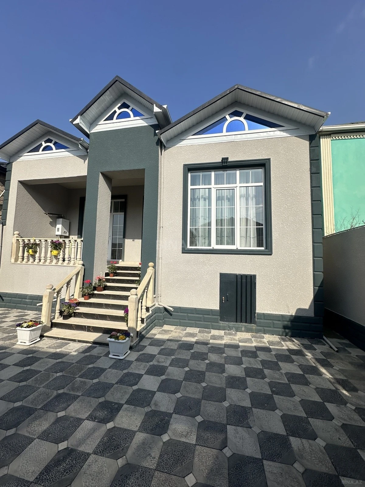 Satılır 4 otaqlı həyət evi 125 m²