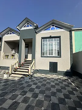 Satılır 4 otaqlı həyət evi 125 m²