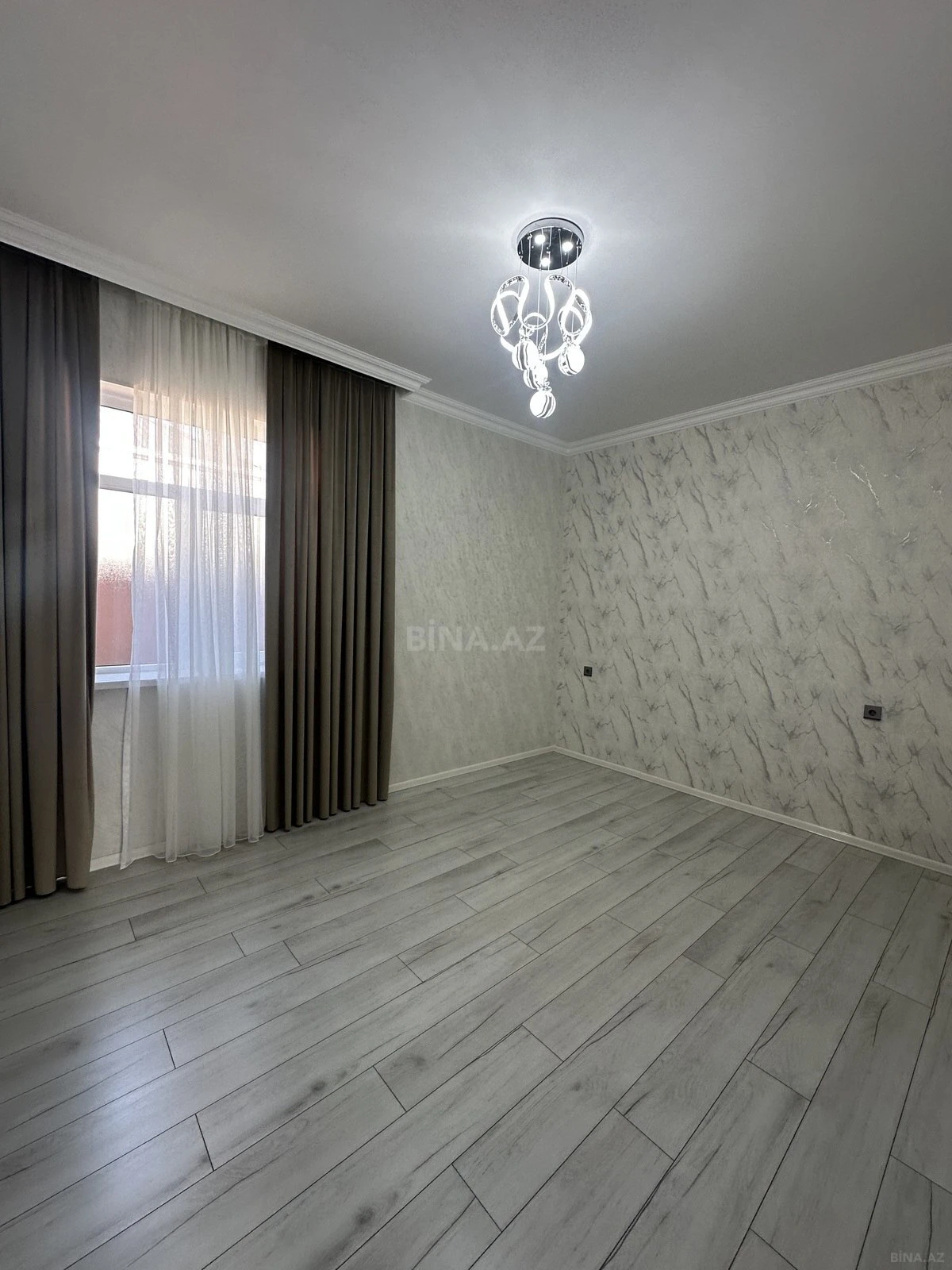 Satılır 4 otaqlı həyət evi 125 m²