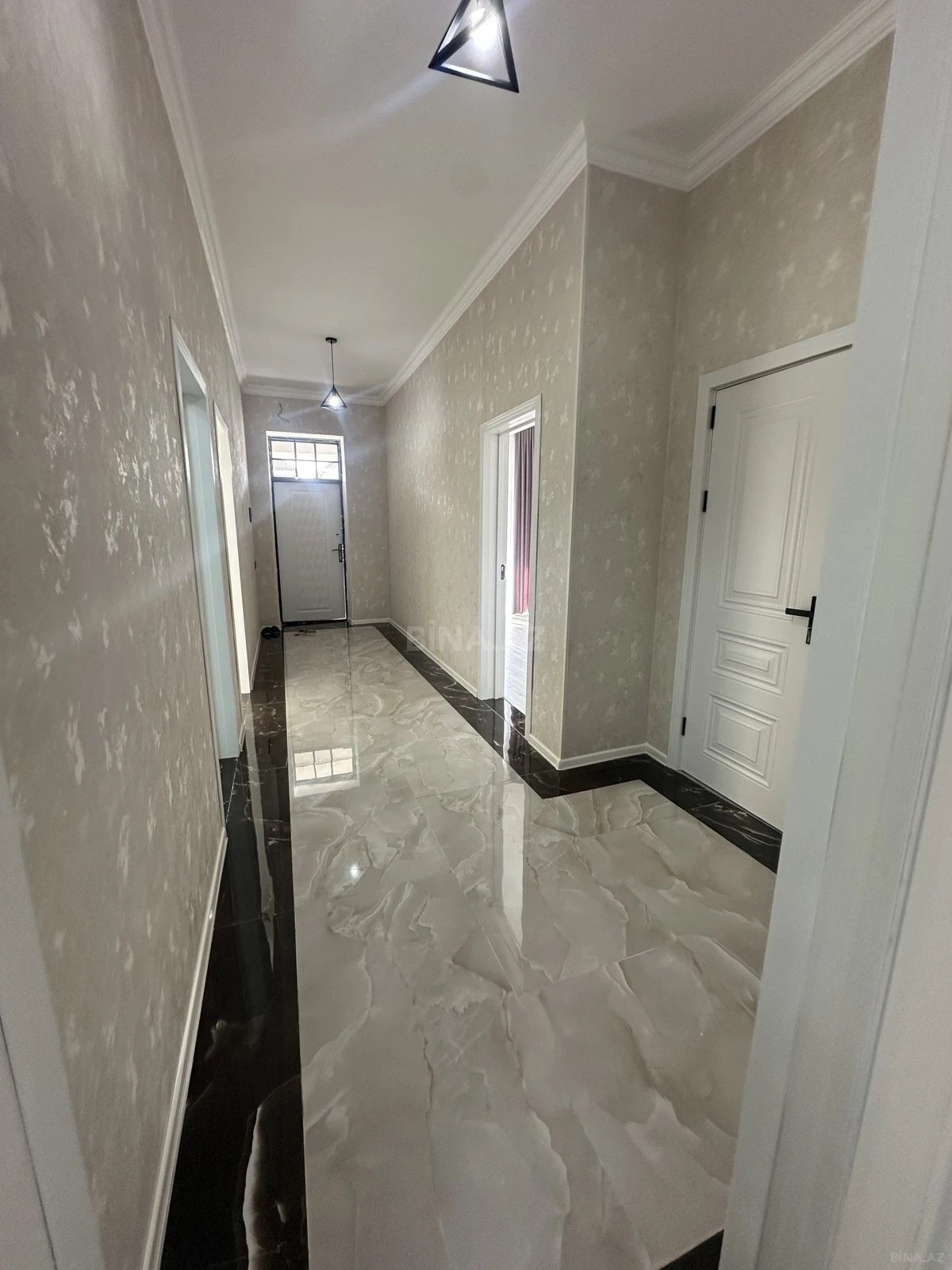 Satılır 4 otaqlı həyət evi 125 m²