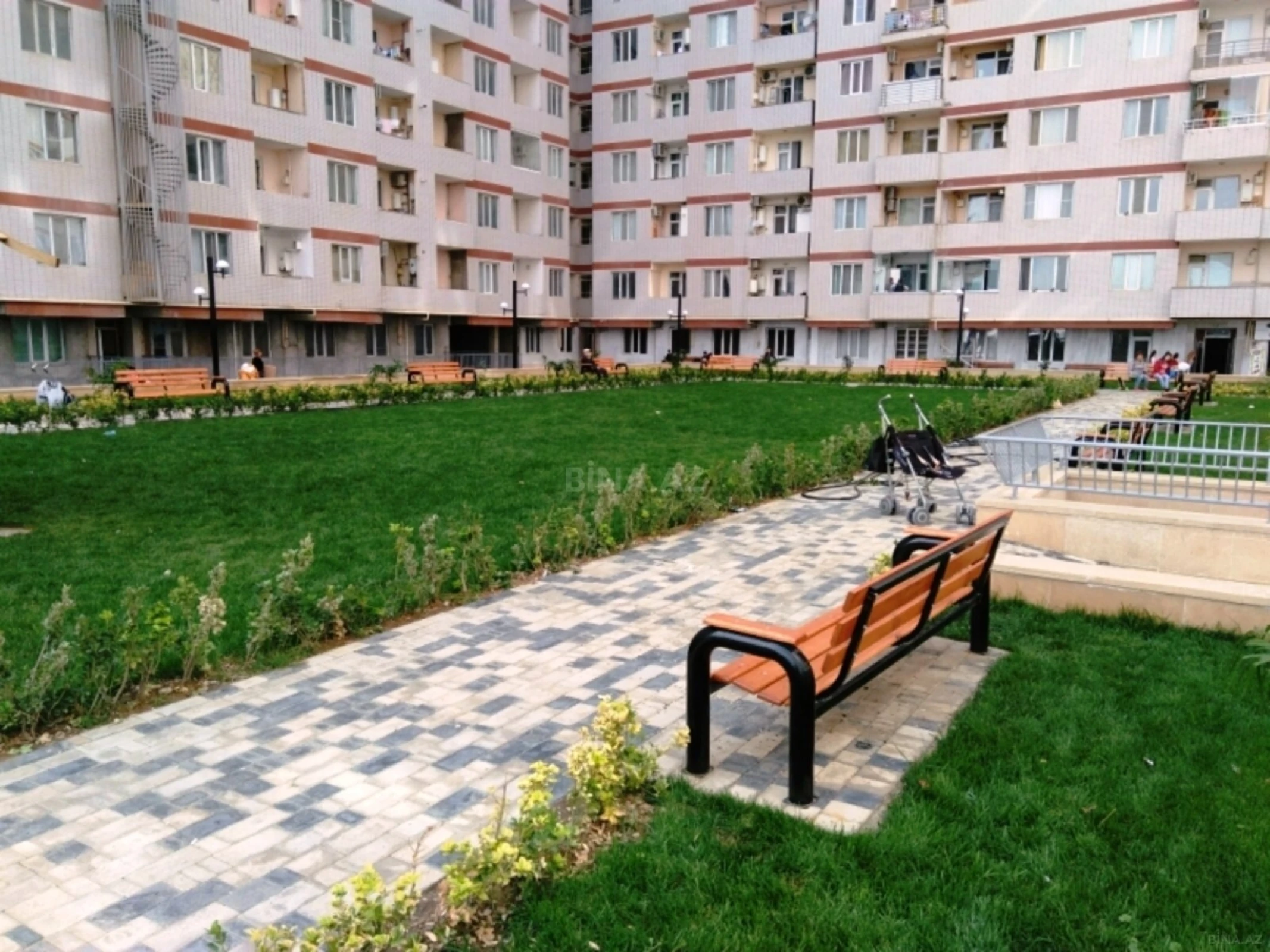 Satılır 2 otaqlı mənzil 52 m²