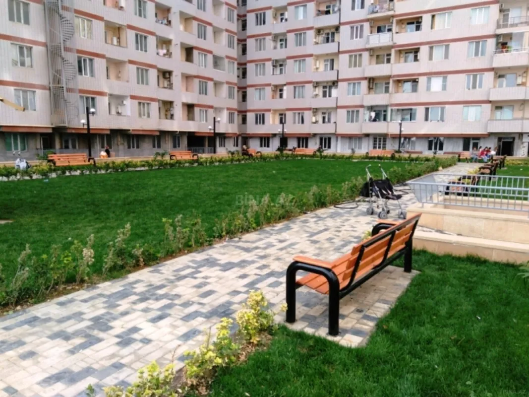 Satılır 2 otaqlı mənzil 52 m²