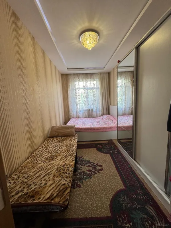 Satılır 2 otaqlı mənzil 58 m²