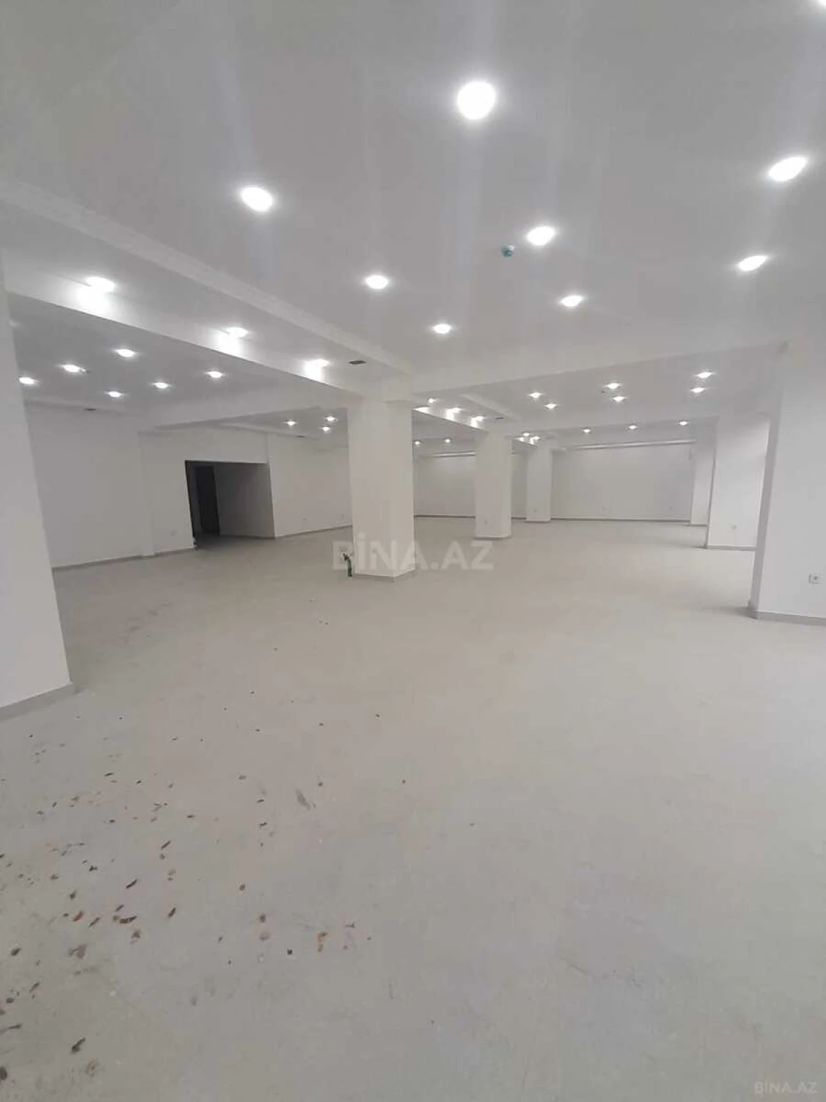 Kirayə verilir obyekt 427 m²