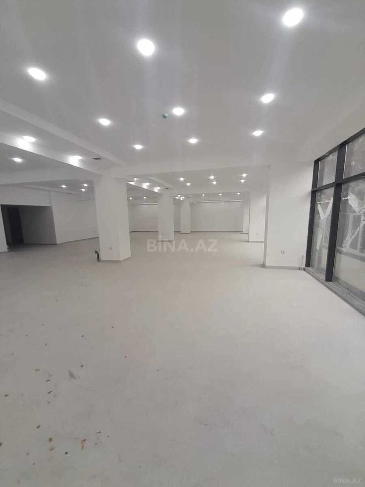 Kirayə verilir obyekt 427 m²