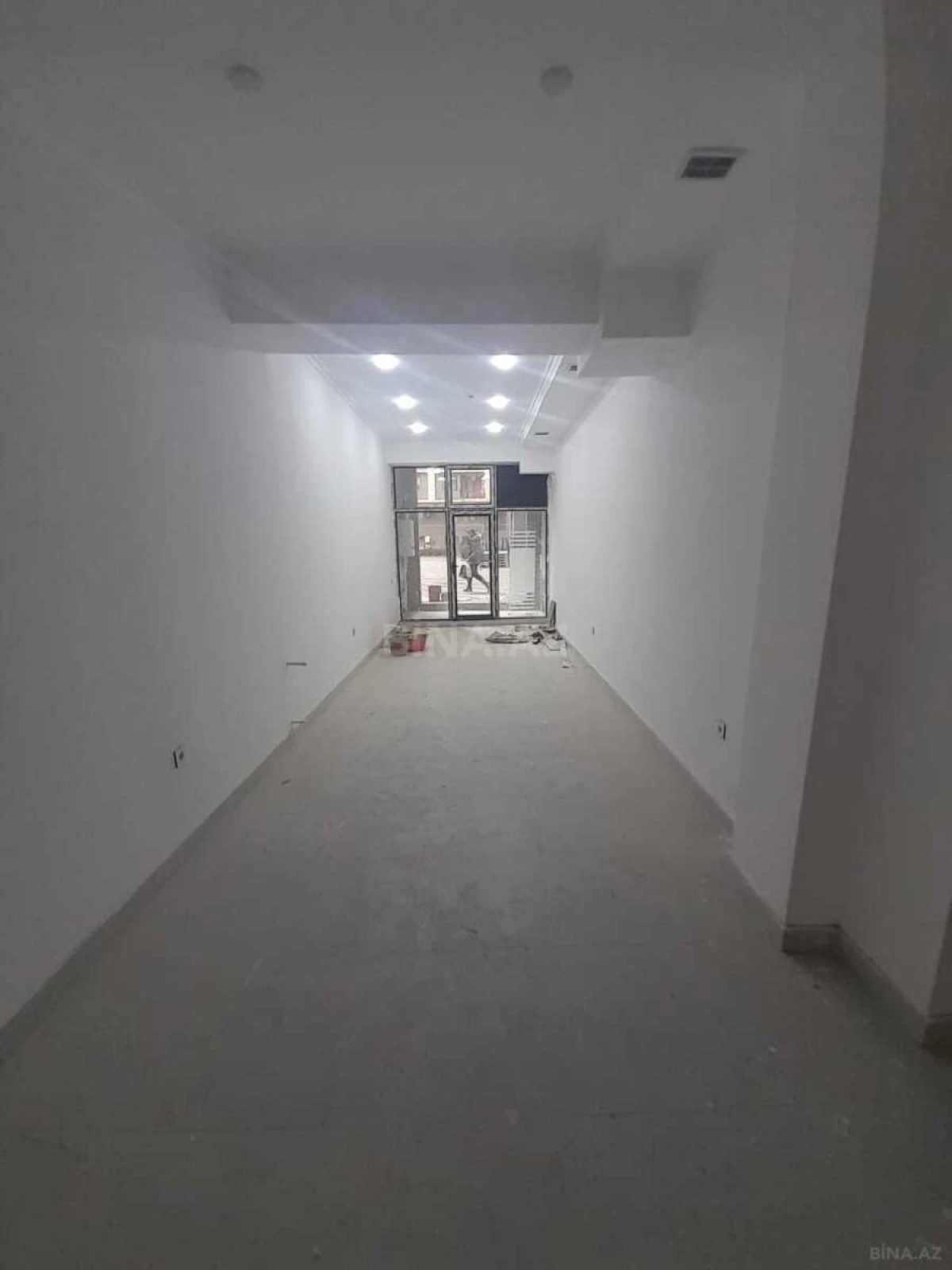 Kirayə verilir obyekt 427 m²