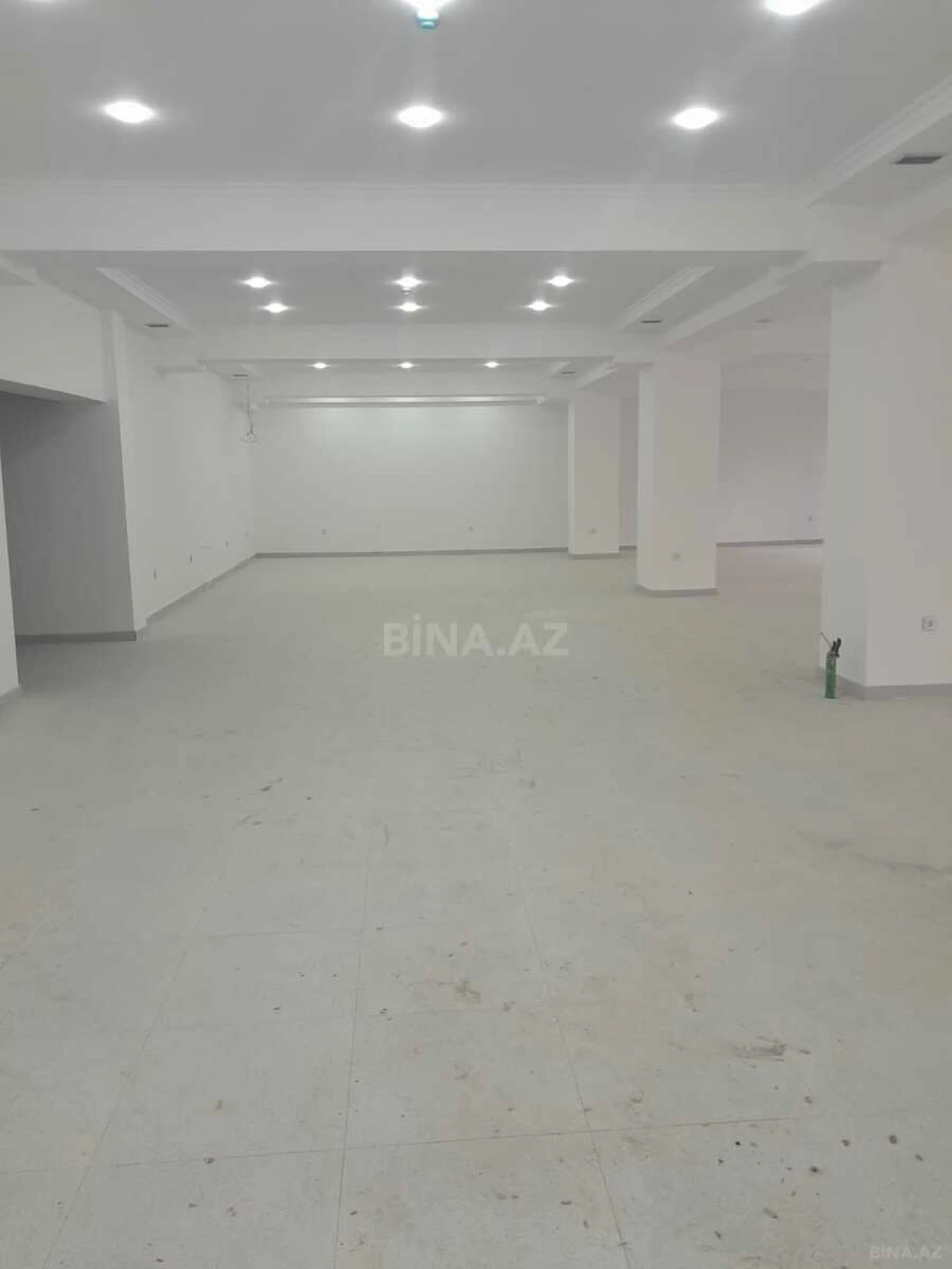 Kirayə verilir obyekt 427 m²