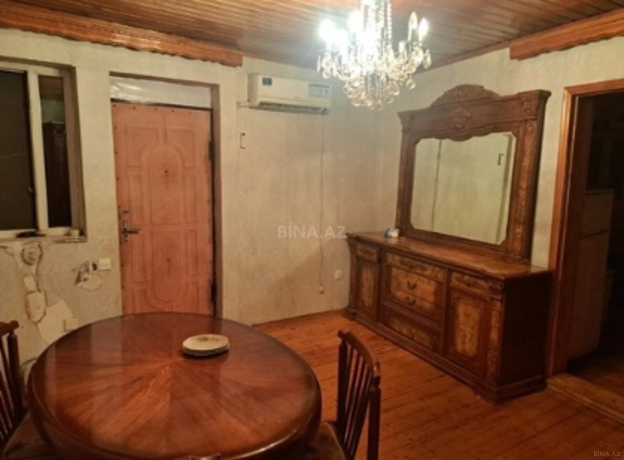 Kirayə verilir 2 otaqlı mənzil 65 m²