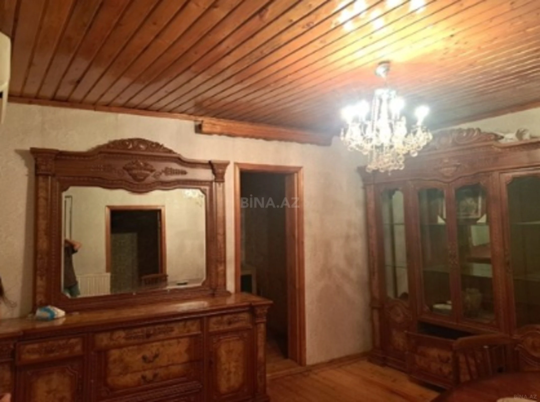 Kirayə verilir 2 otaqlı mənzil 65 m²