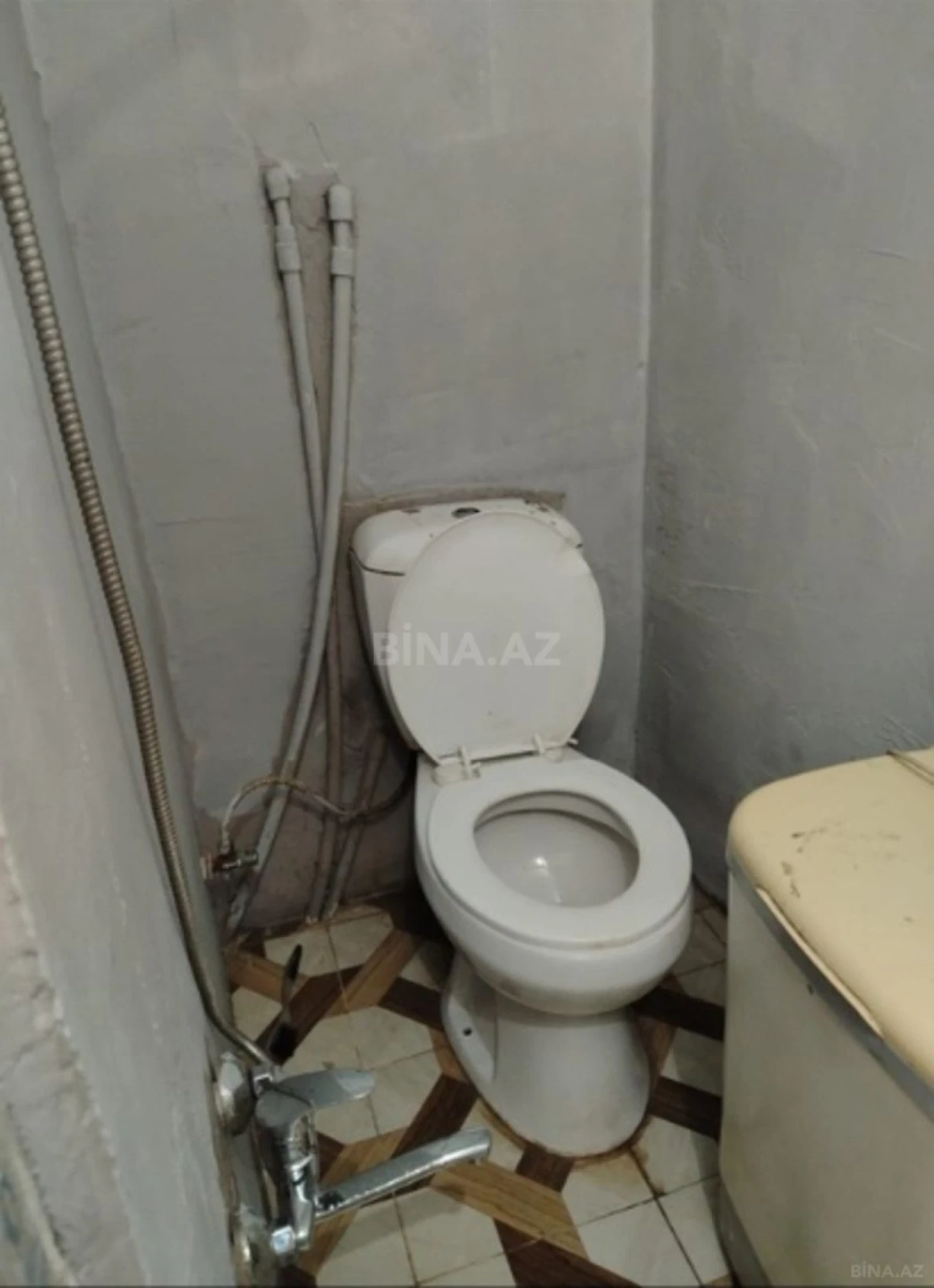 Kirayə verilir 2 otaqlı mənzil 65 m²