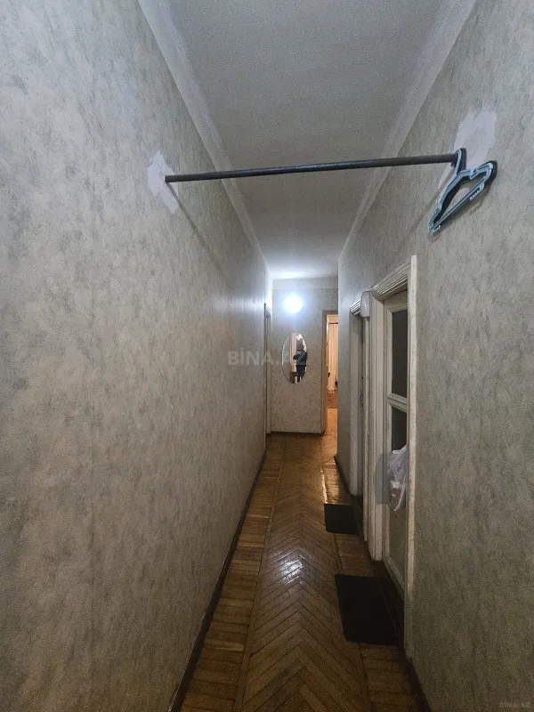 Satılır 2 otaqlı mənzil 74 m²