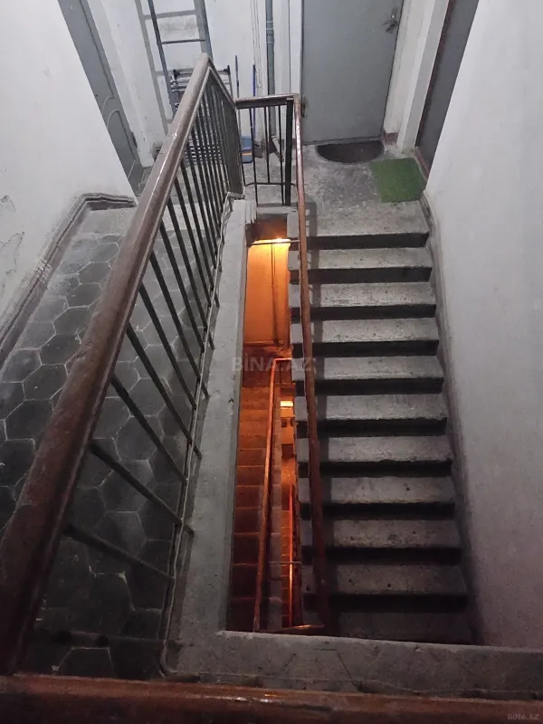 Satılır 2 otaqlı mənzil 74 m²